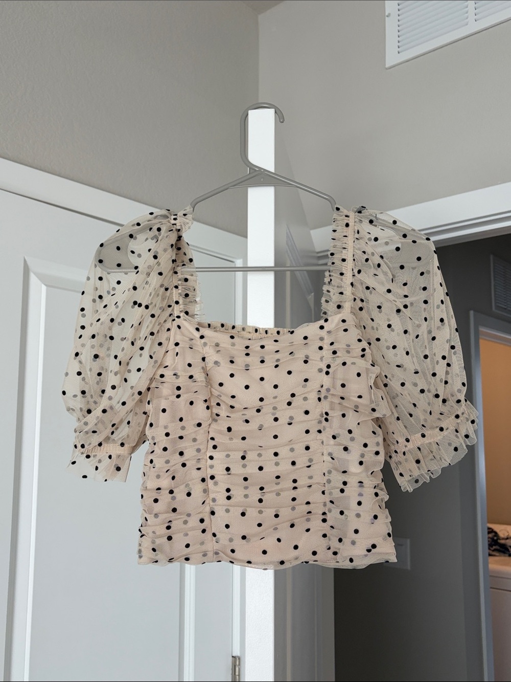 H&M Polka Dot Puff Sleeve Square Neck Crop Top - Cream/Black